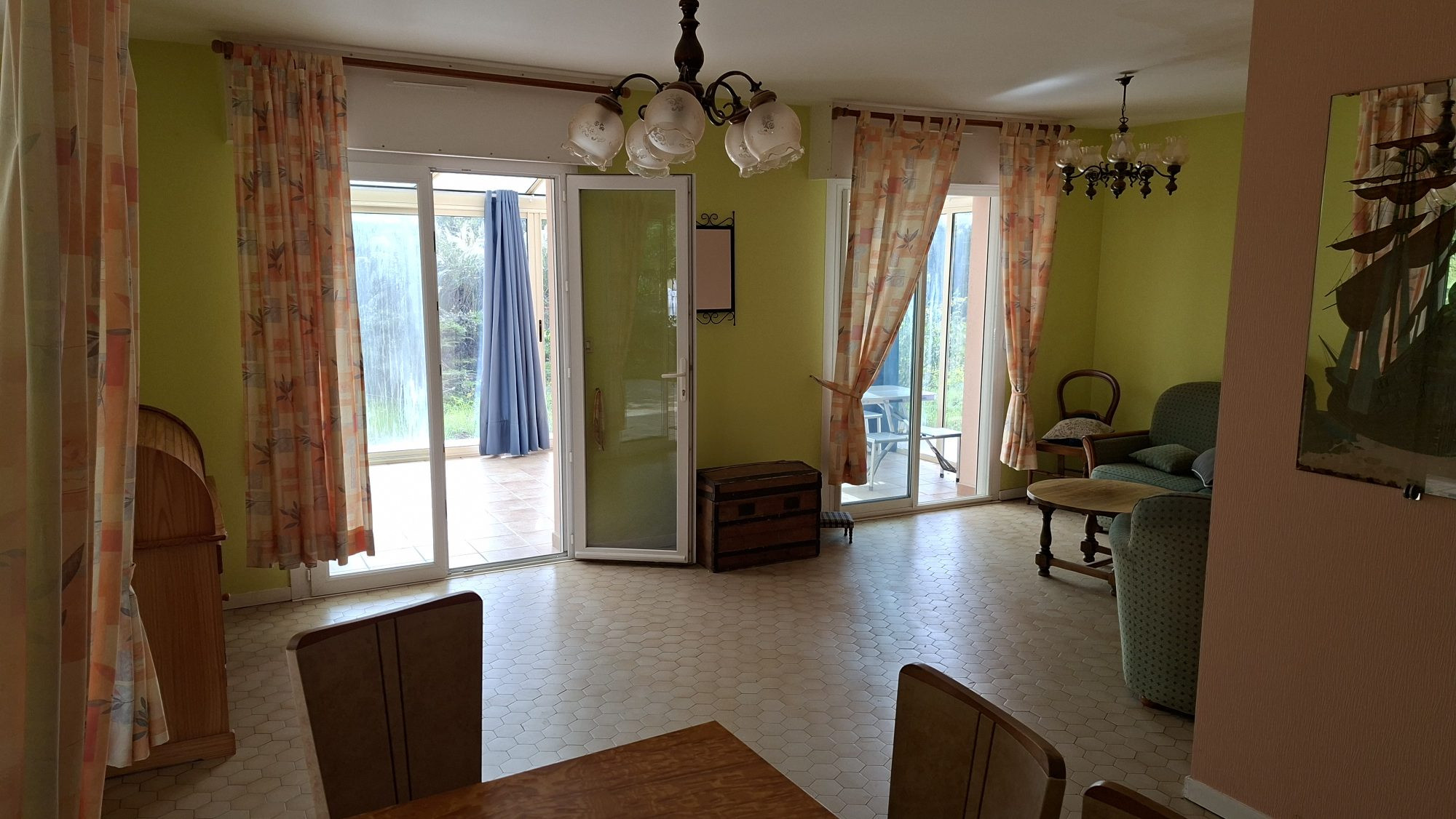 House for sale in Port-des-Barques, 89 m²