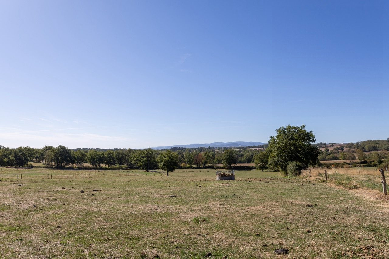 Mitoyenne 1 côté à vendre à Lenax, 92 m²