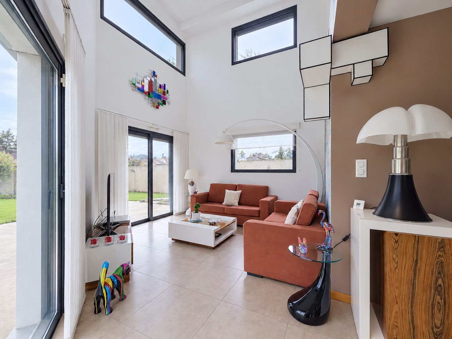 Contemporary for sale in Carquefou, 130 m²