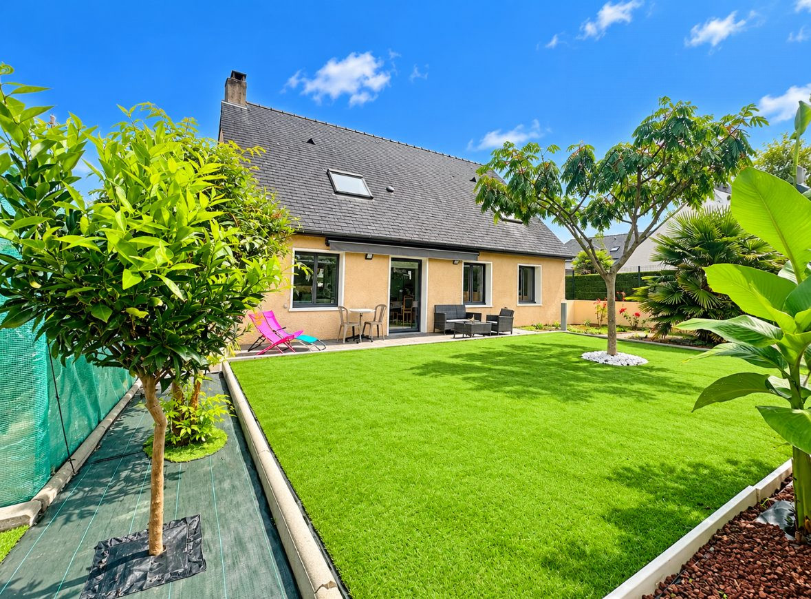 House for sale in La Chapelle-des-Fougeretz, 136 m²