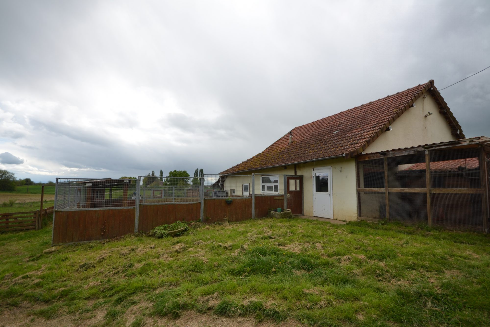 Ferme à vendre à La Chassagne, 153 m²