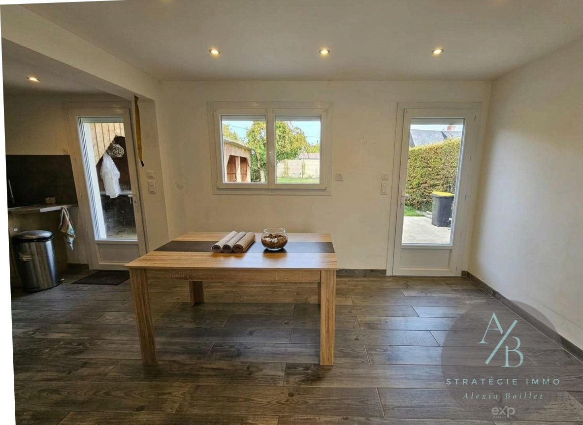 Period for sale in Gournay-en-Bray, 60 m²