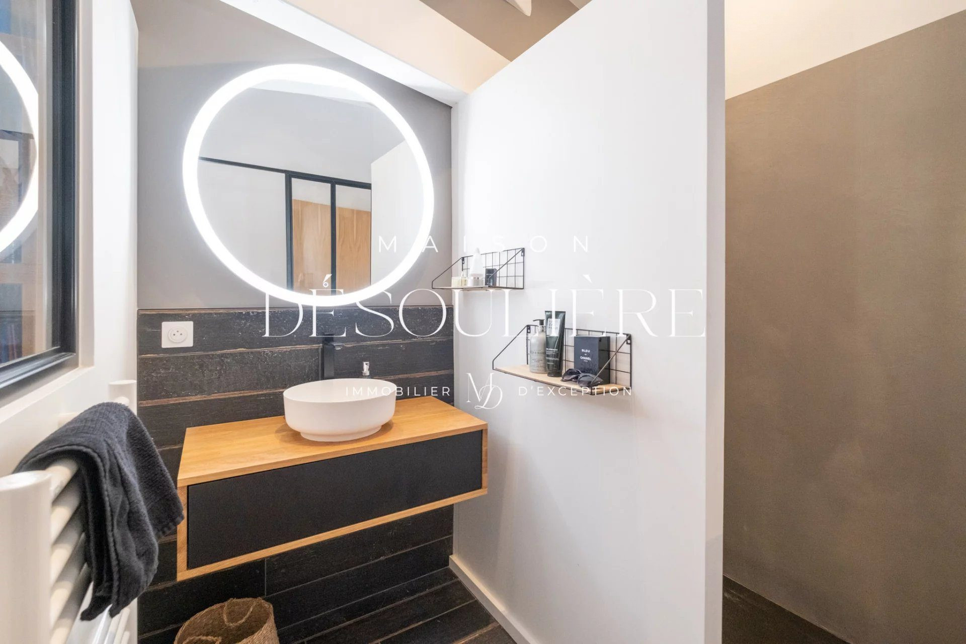 Maison 8 pièces 200 m² · à Rivedoux-Plage · 200 m² · 1 942 500 €
