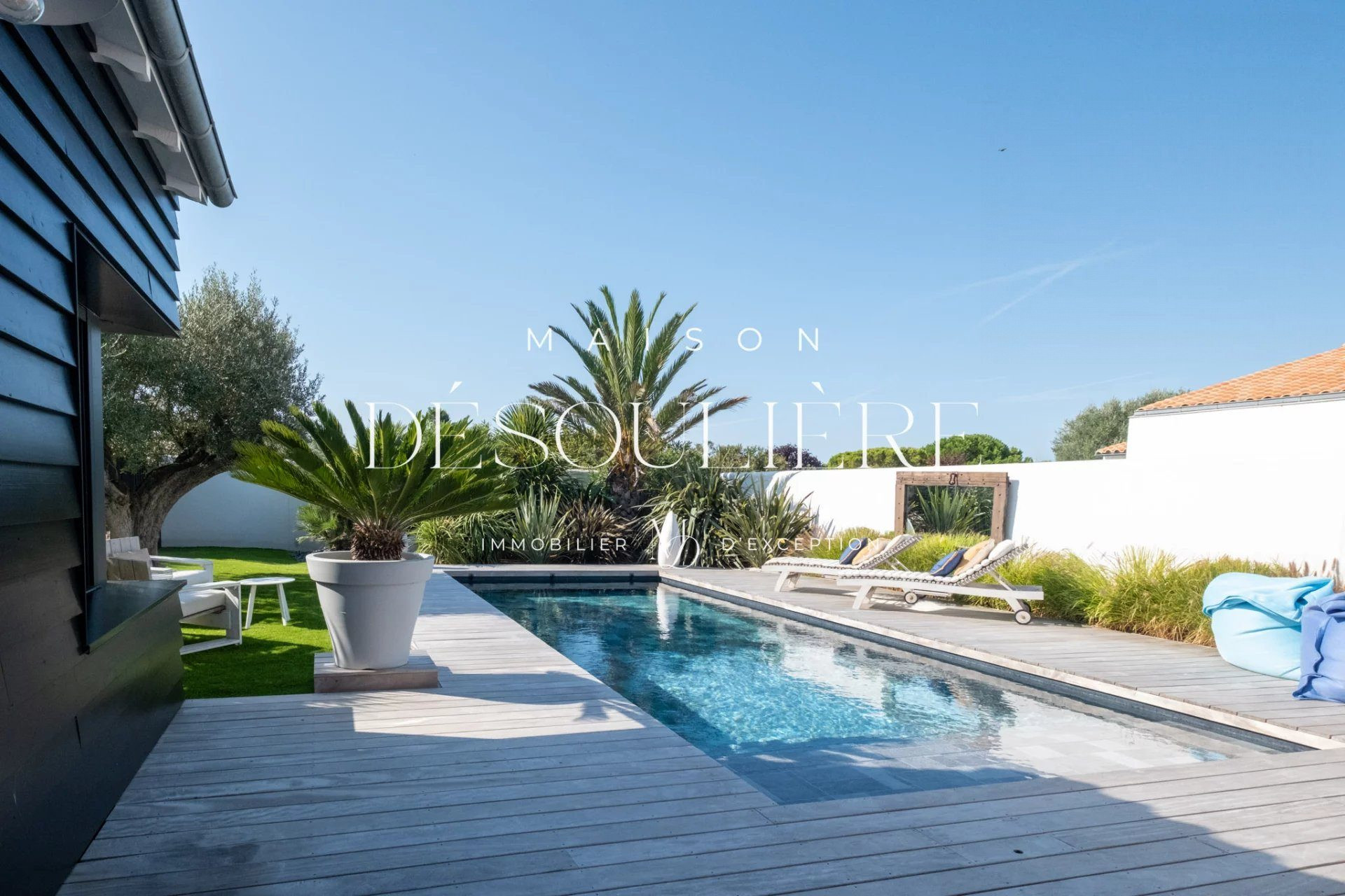 Maison à vendre à Rivedoux-Plage, 200 m²