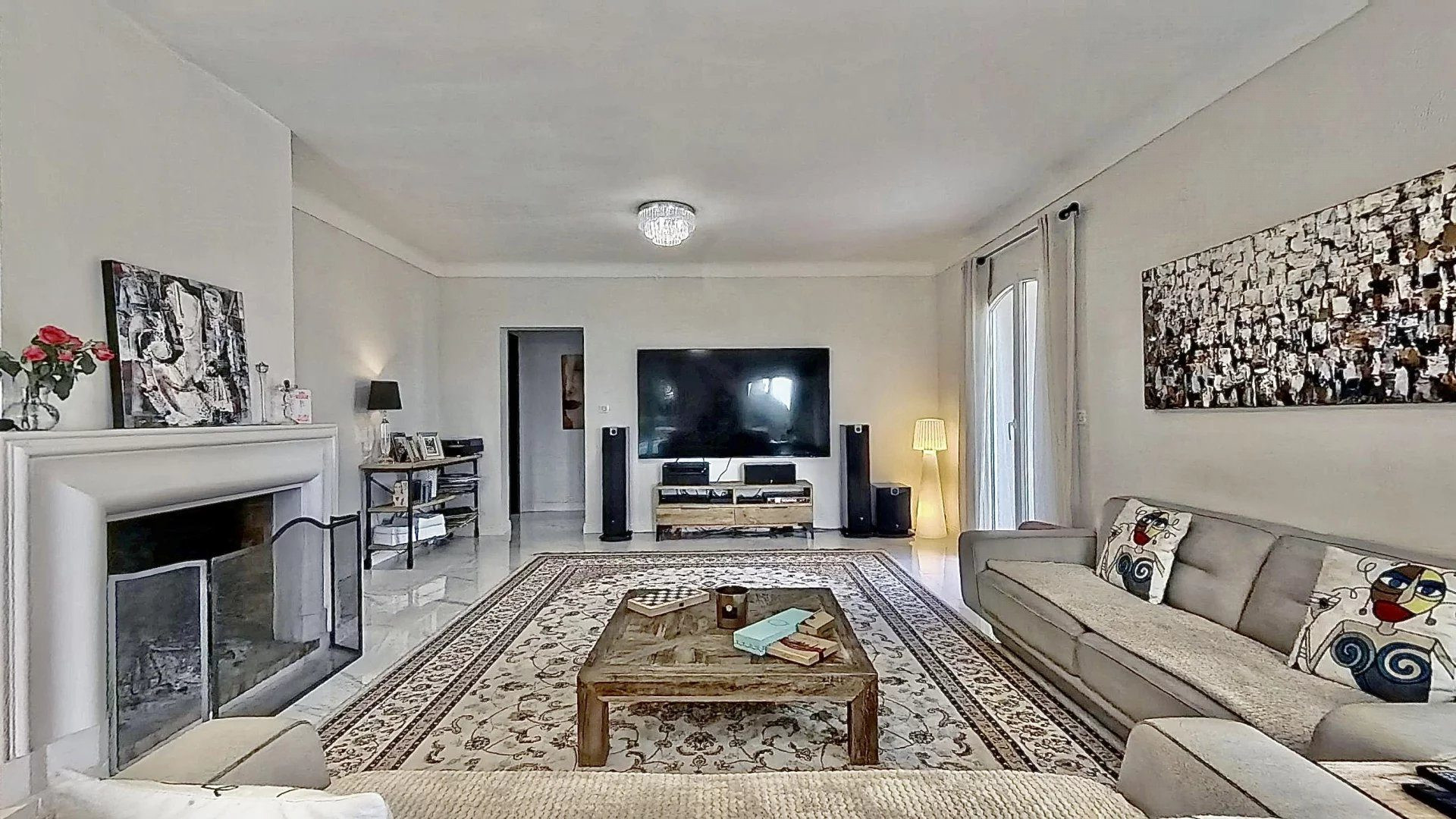 Maison à vendre à Vence, 300 m²