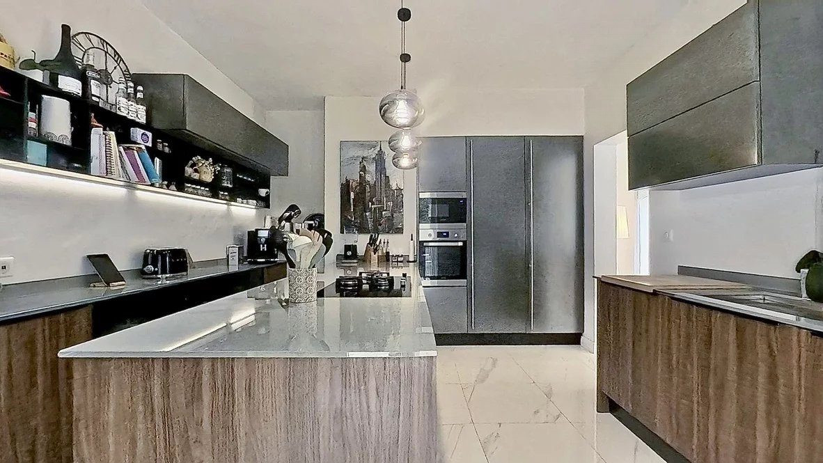 Maison à vendre à Vence, 300 m²