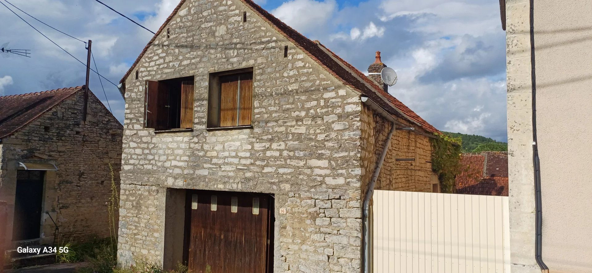 Maison de village à rénover 82 m2 habitable