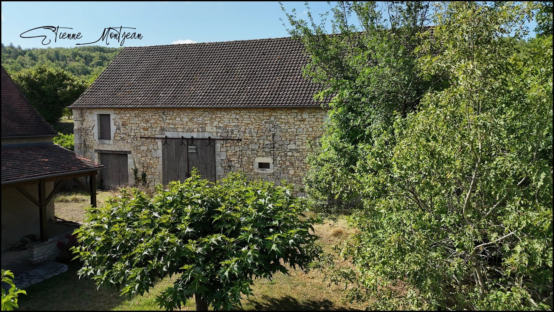 Grange 140 m² à Saint Germain Du Bel Air (Lot), terrain 2500 m².