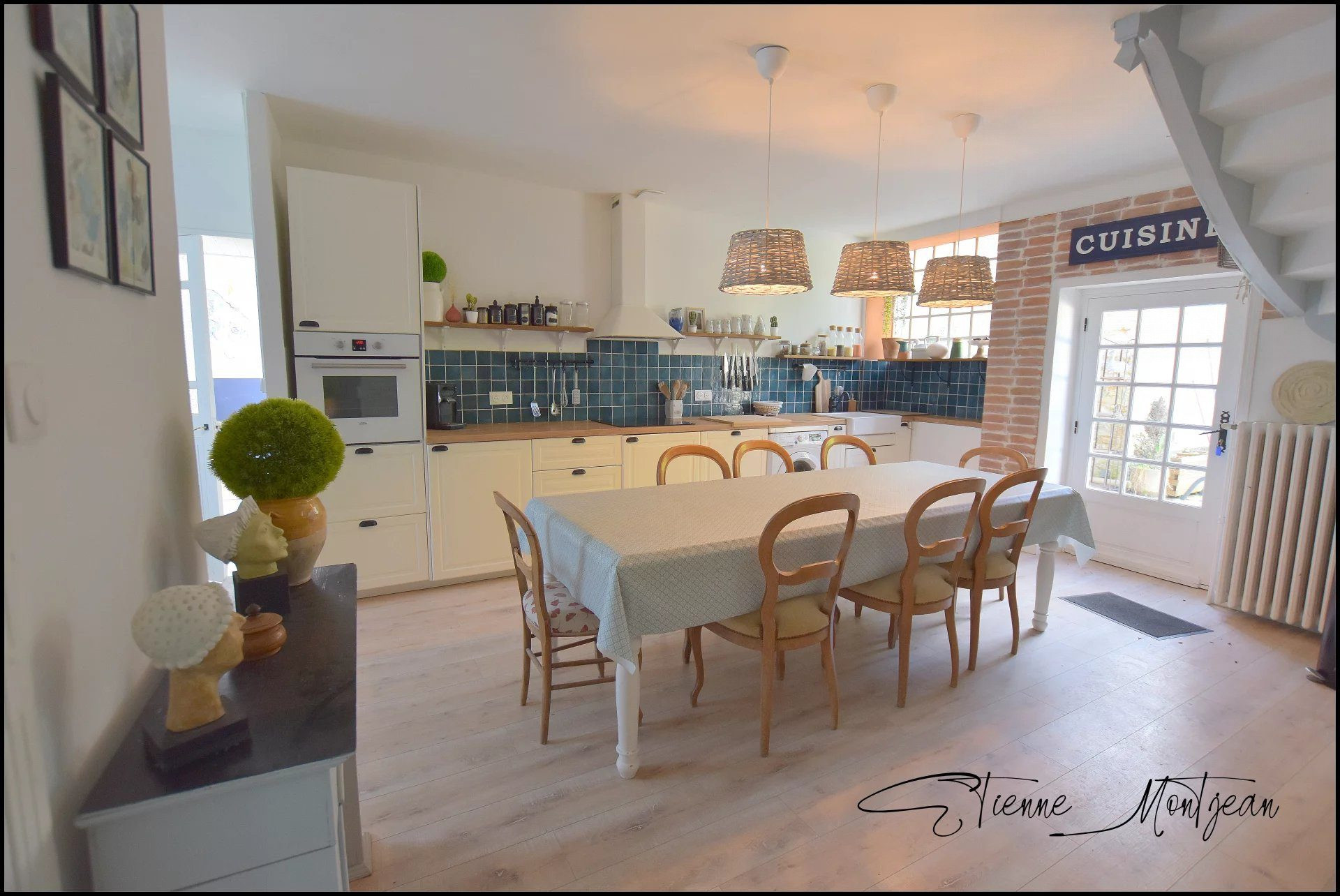Maison 168 m² · à Concorès · 168 m² · 182 000 €