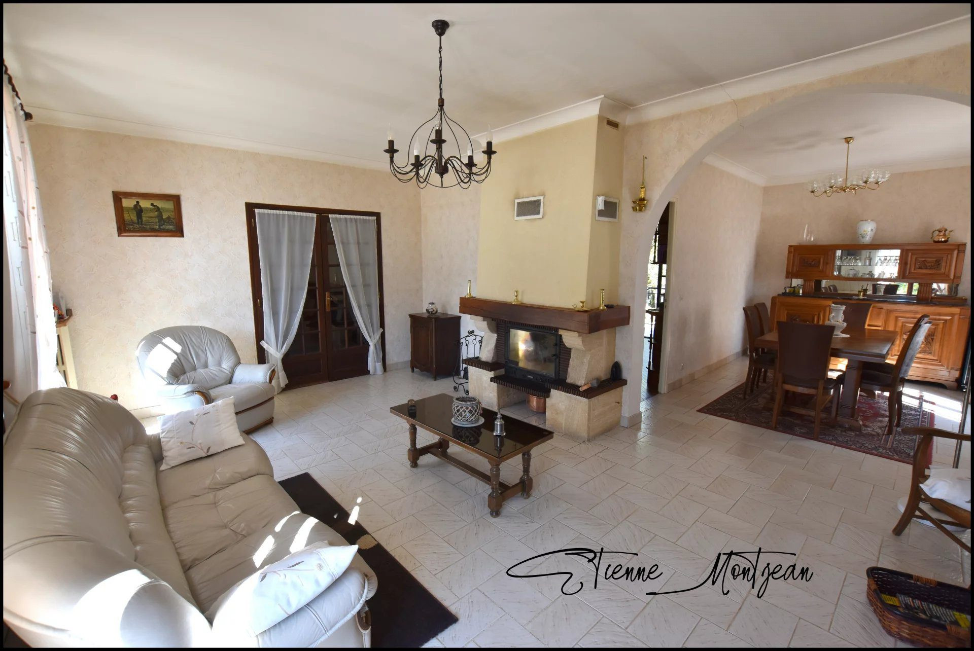 House 123 m², 1.4 hectares of land, no neighbors, workshop and hangar 4