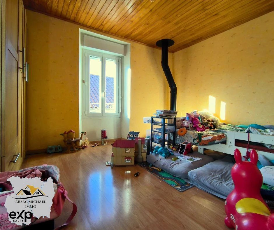 House for sale in Langogne, 115 m²