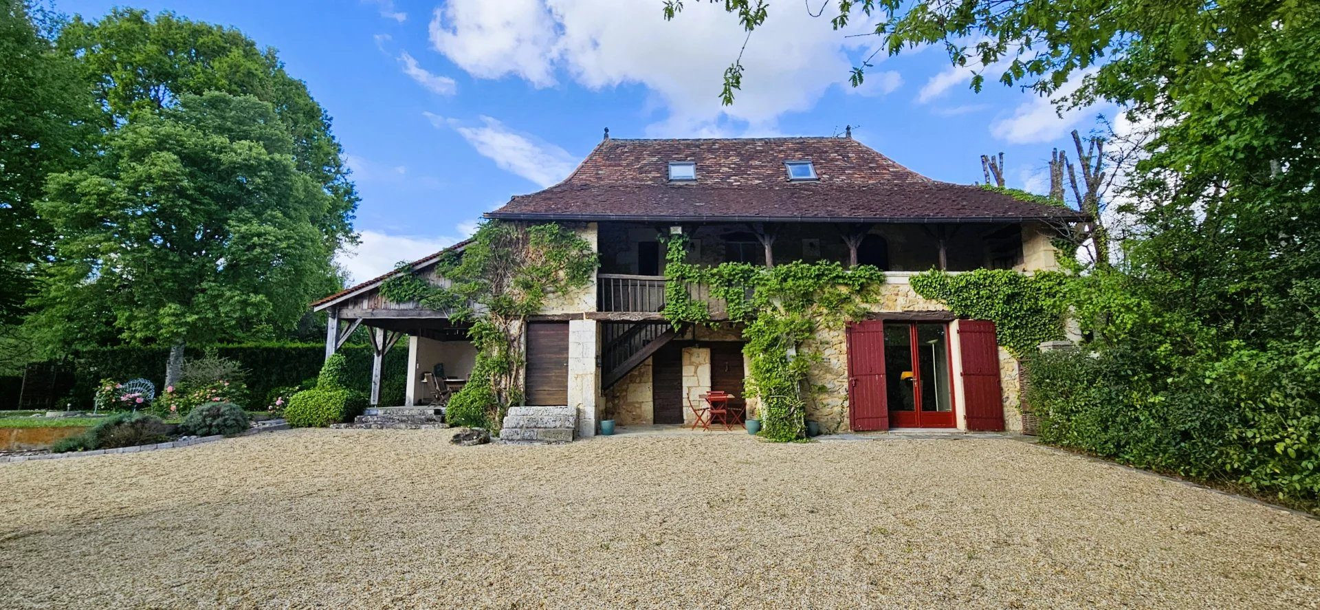 Maison 4 pièces 105 m² · à Campsegret · 105 m² · 355 000 €