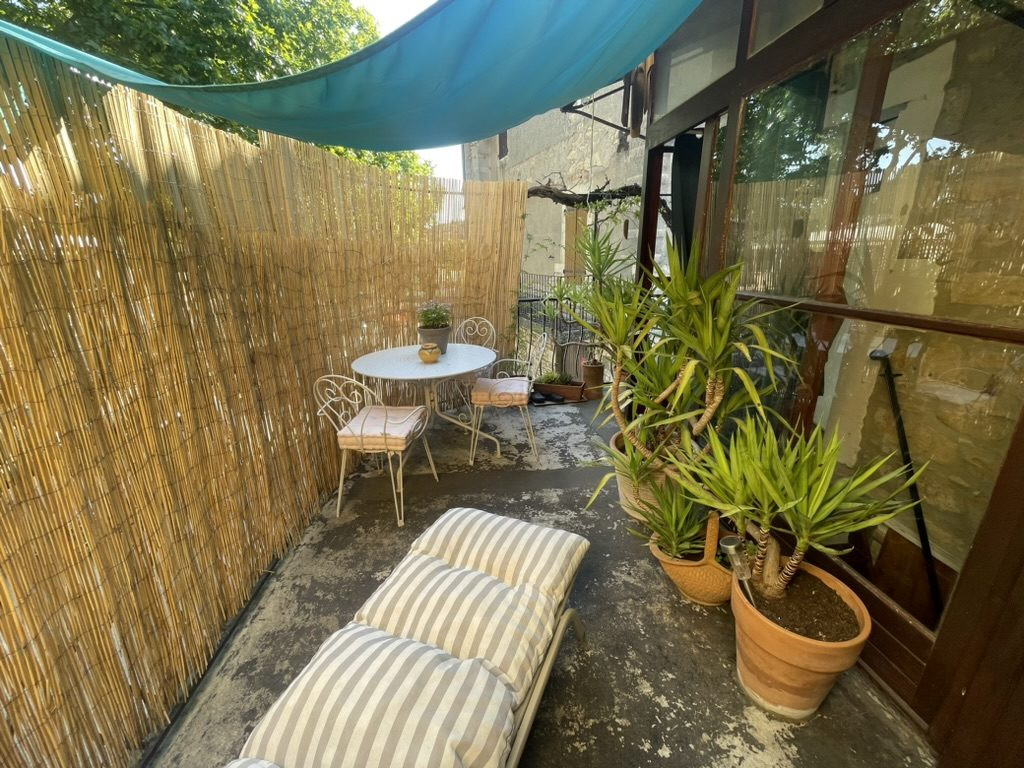 Village house with terrace 3