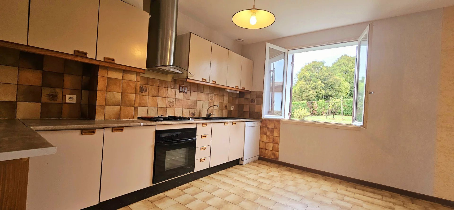 Maison 148 m², 4 chambres sur sous-sol
