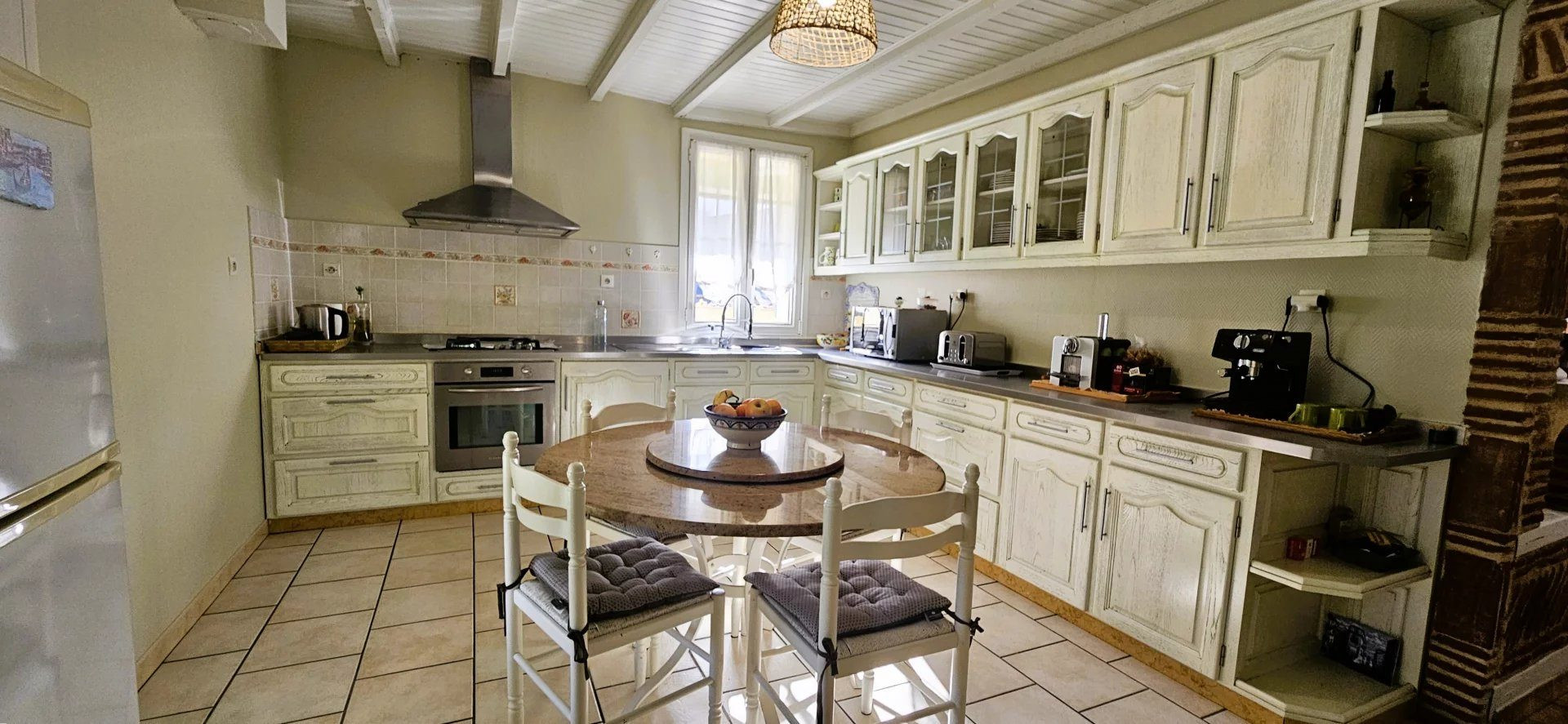Maison à vendre à Saint-Laurent-des-Vignes, 140 m²