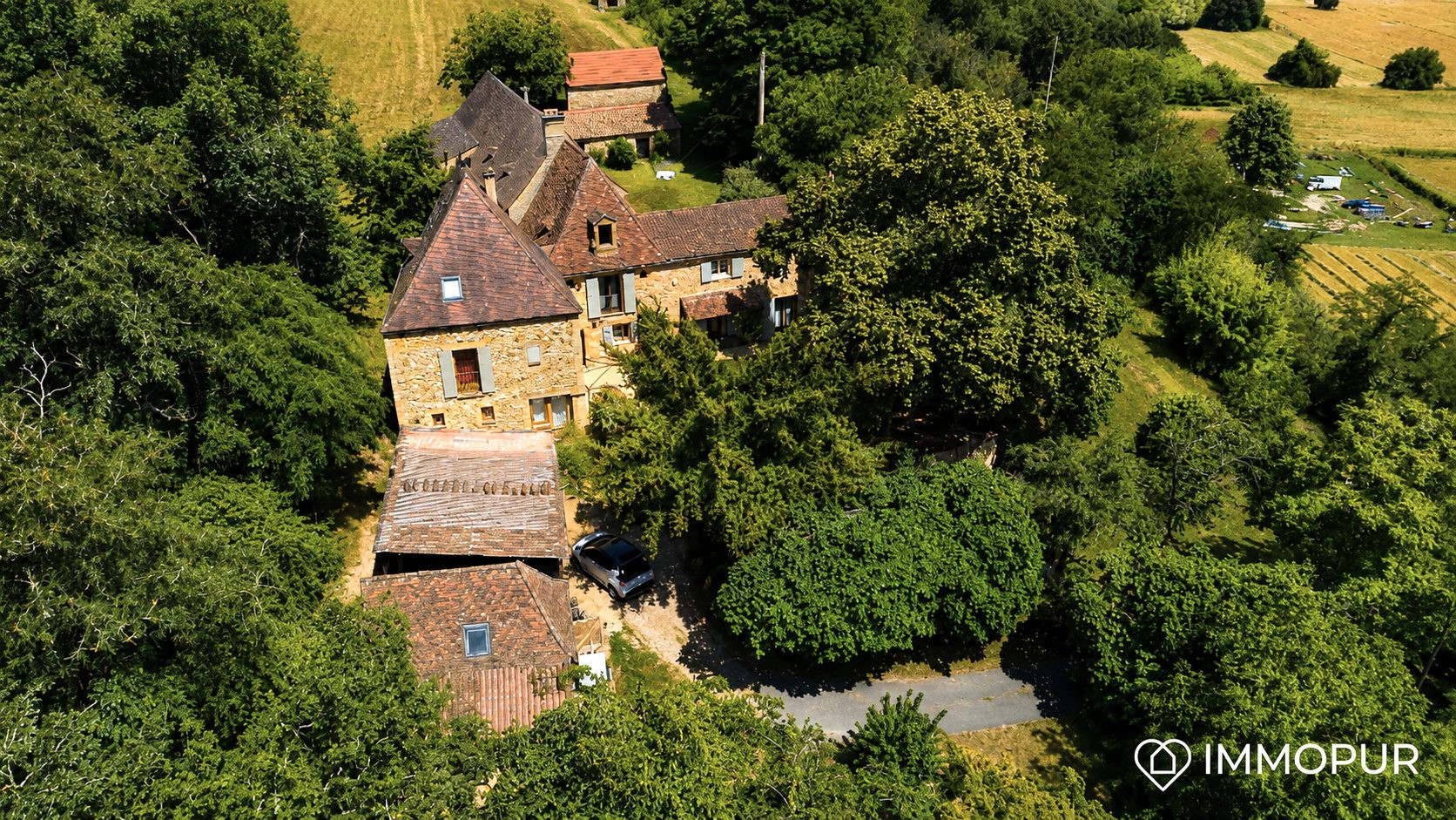Maison 10 pièces 269 m² · à Coux Et Bigaroque-Mouzens · 269 m² · 480 000 €