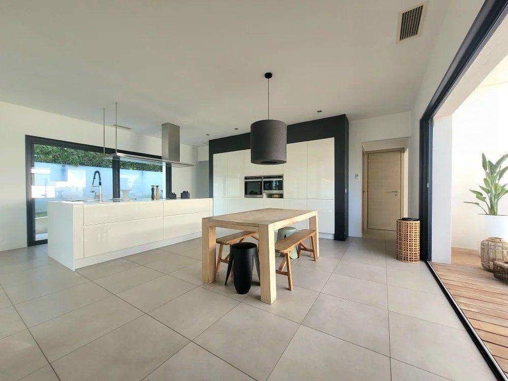 Maison à vendre à Saint-Jean-de-Védas, 164 m²