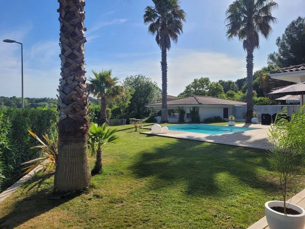 Maison à vendre à Saint-Jean-de-Védas, 164 m²