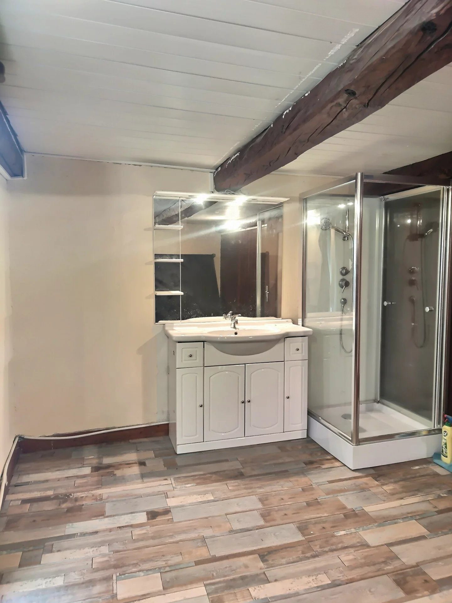 Chalet en pierre de 250 m2 sur 6 niveaux à Peisey Village