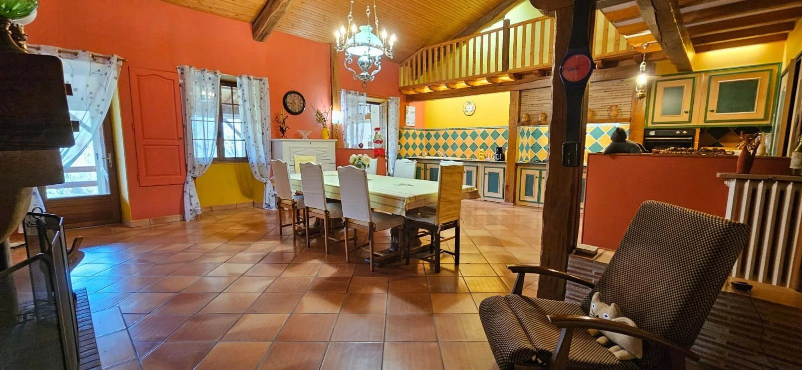 Characterful property with independent gîte, swimming pool and wooded grounds – 410 m² – Lot-et-Garonne 4