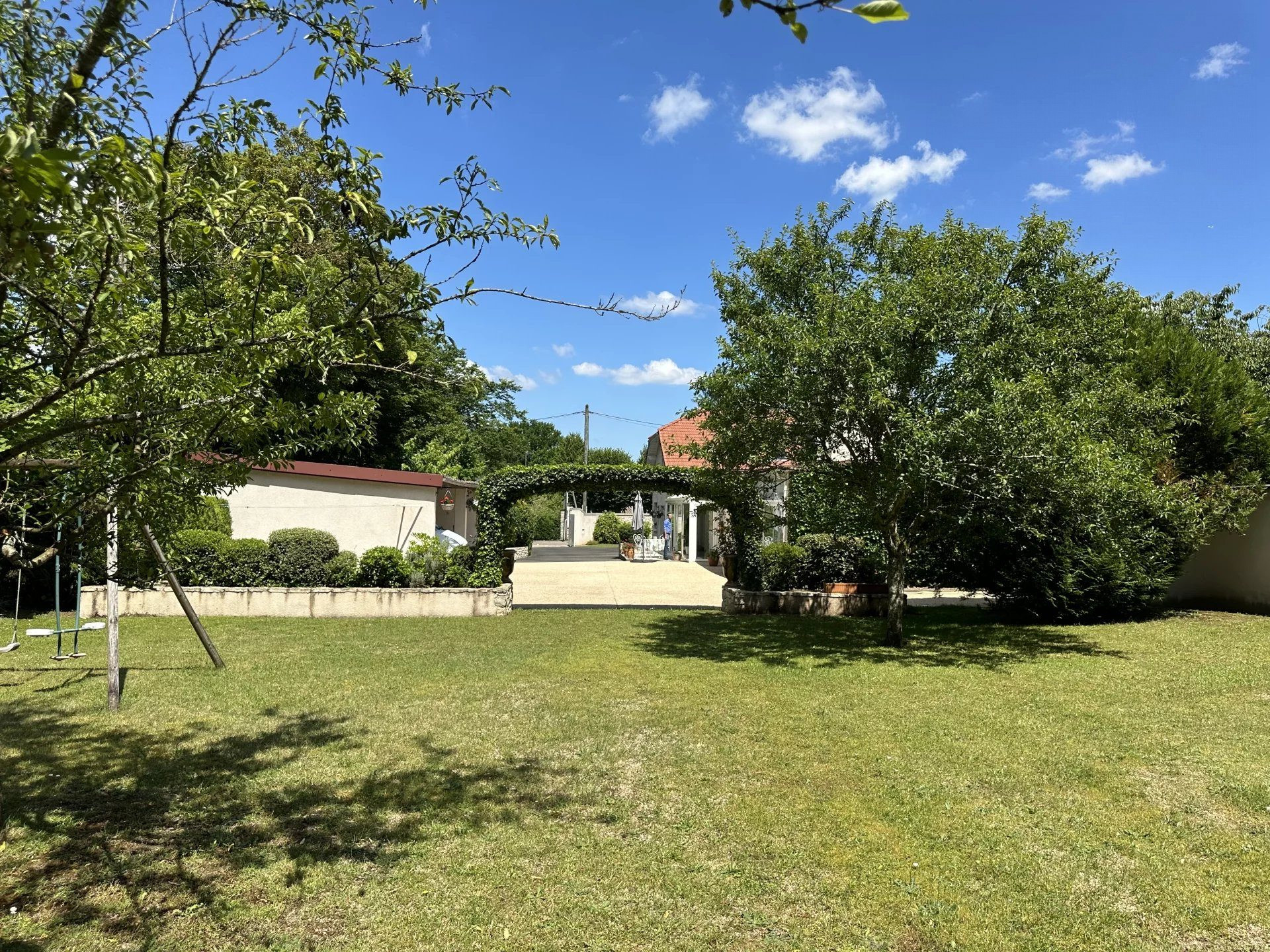 Maison 7 pièces 200 m² · à Moret-Loing-Et-Orvanne · 200 m² · 478 000 €
