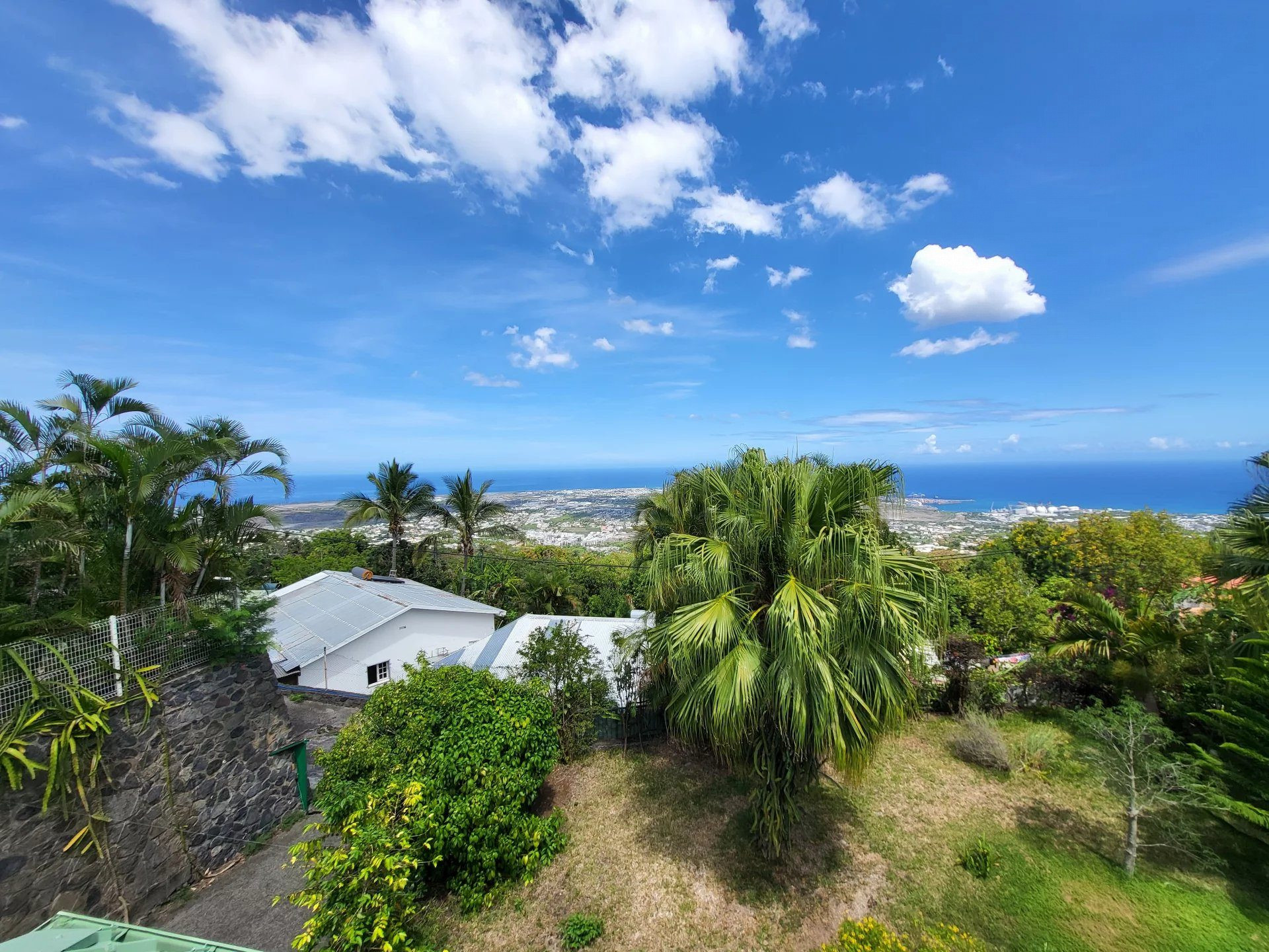🌴 VILLA D’EXCEPTION : Volumes Généreux & Vue Mer Panoramique