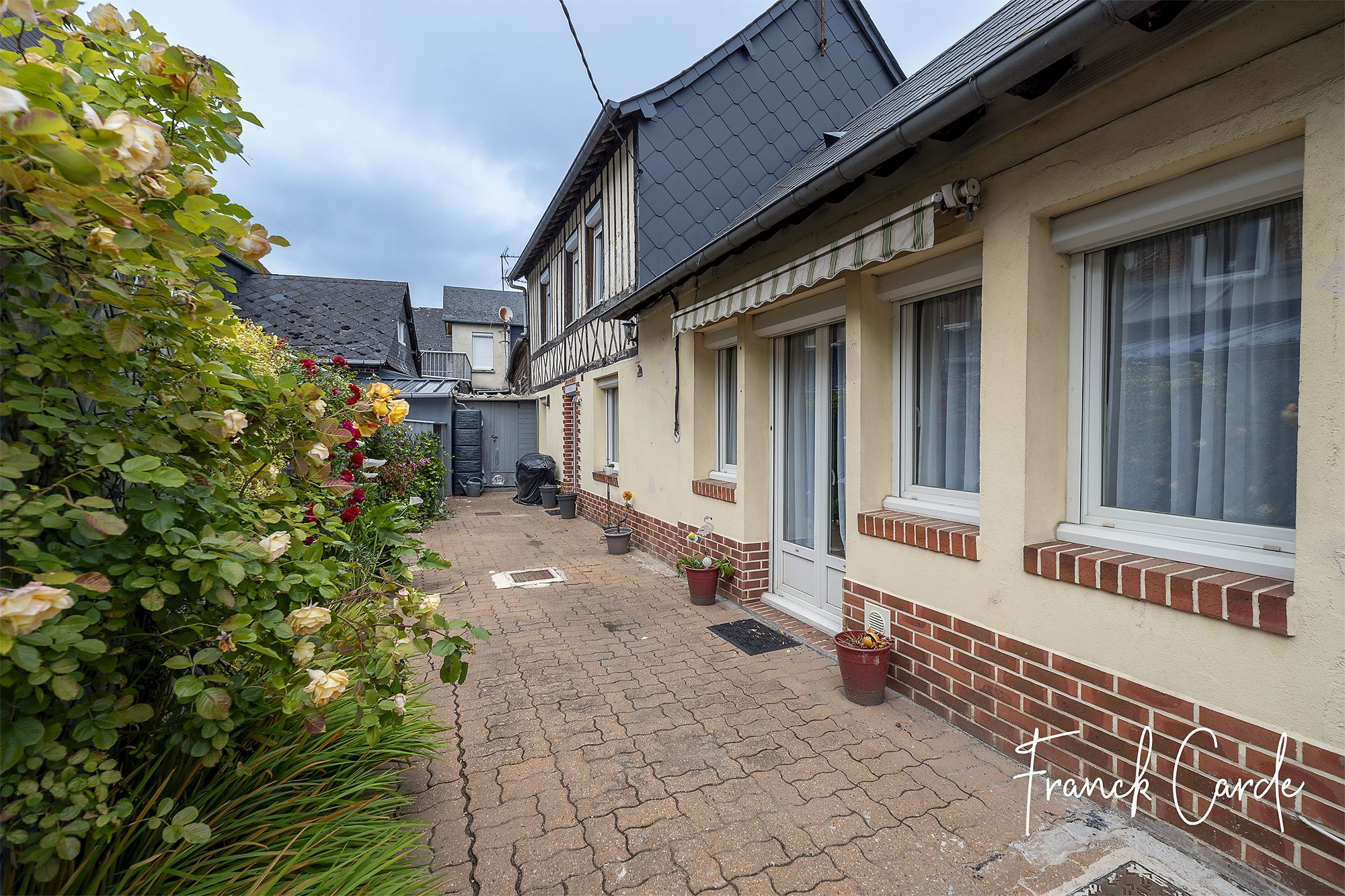 Charmante maison de ville de 97 m² en plein cœur de Luneray, vivable de plain-pied