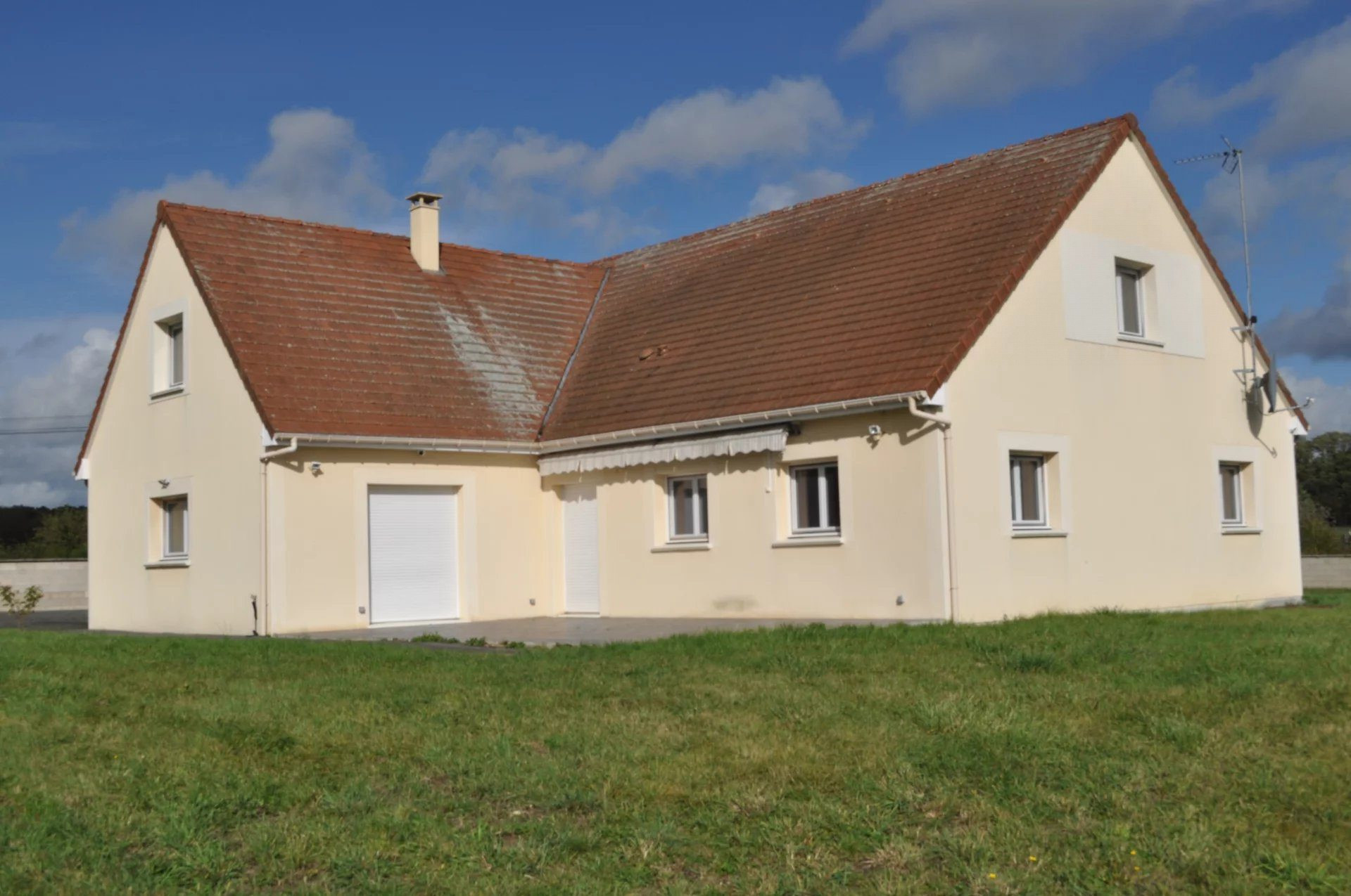 Maison à vendre à Houlbec-Cocherel, 235 m²