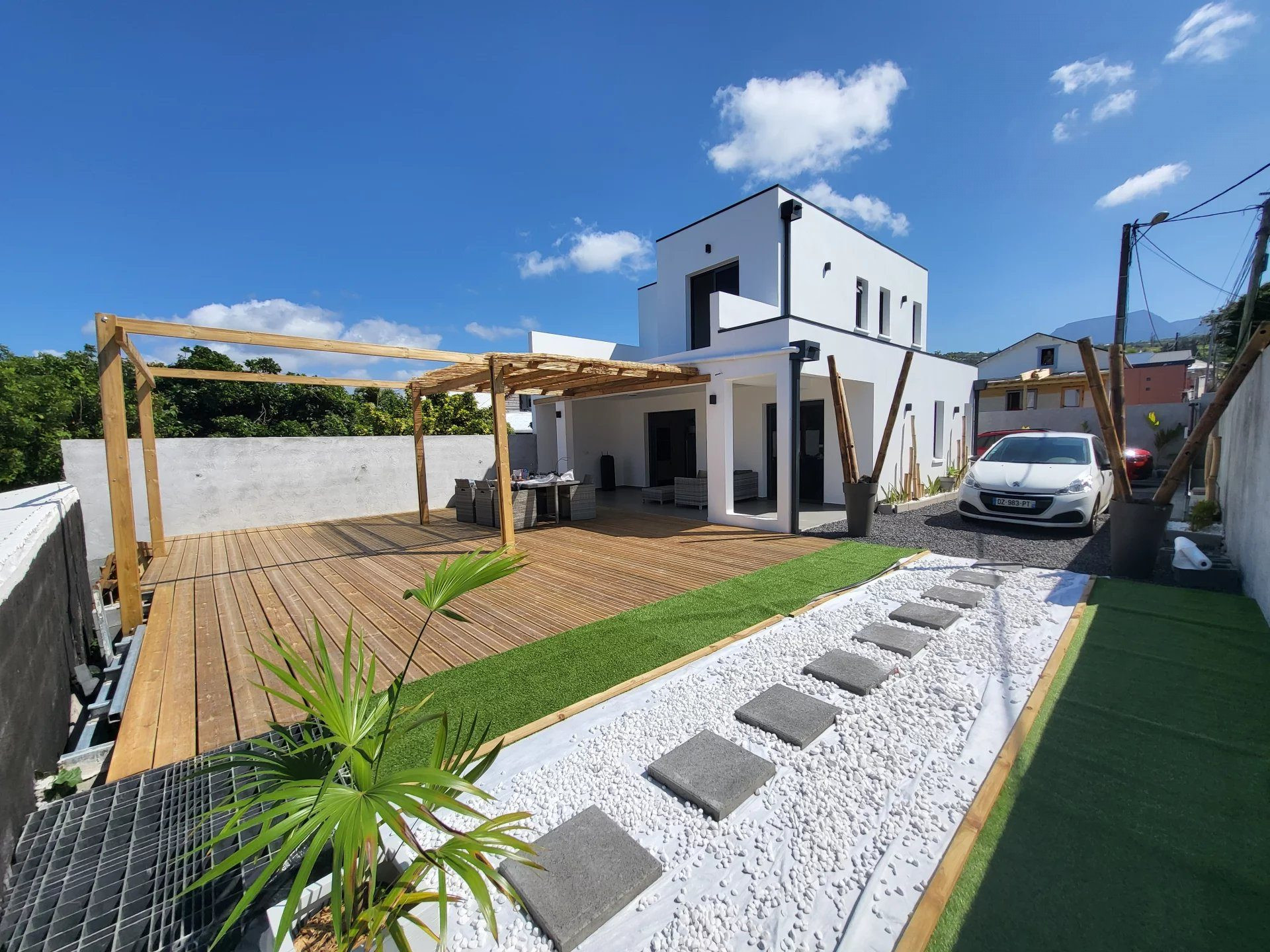 Contemporary F4 Villa New Premium Quality 5