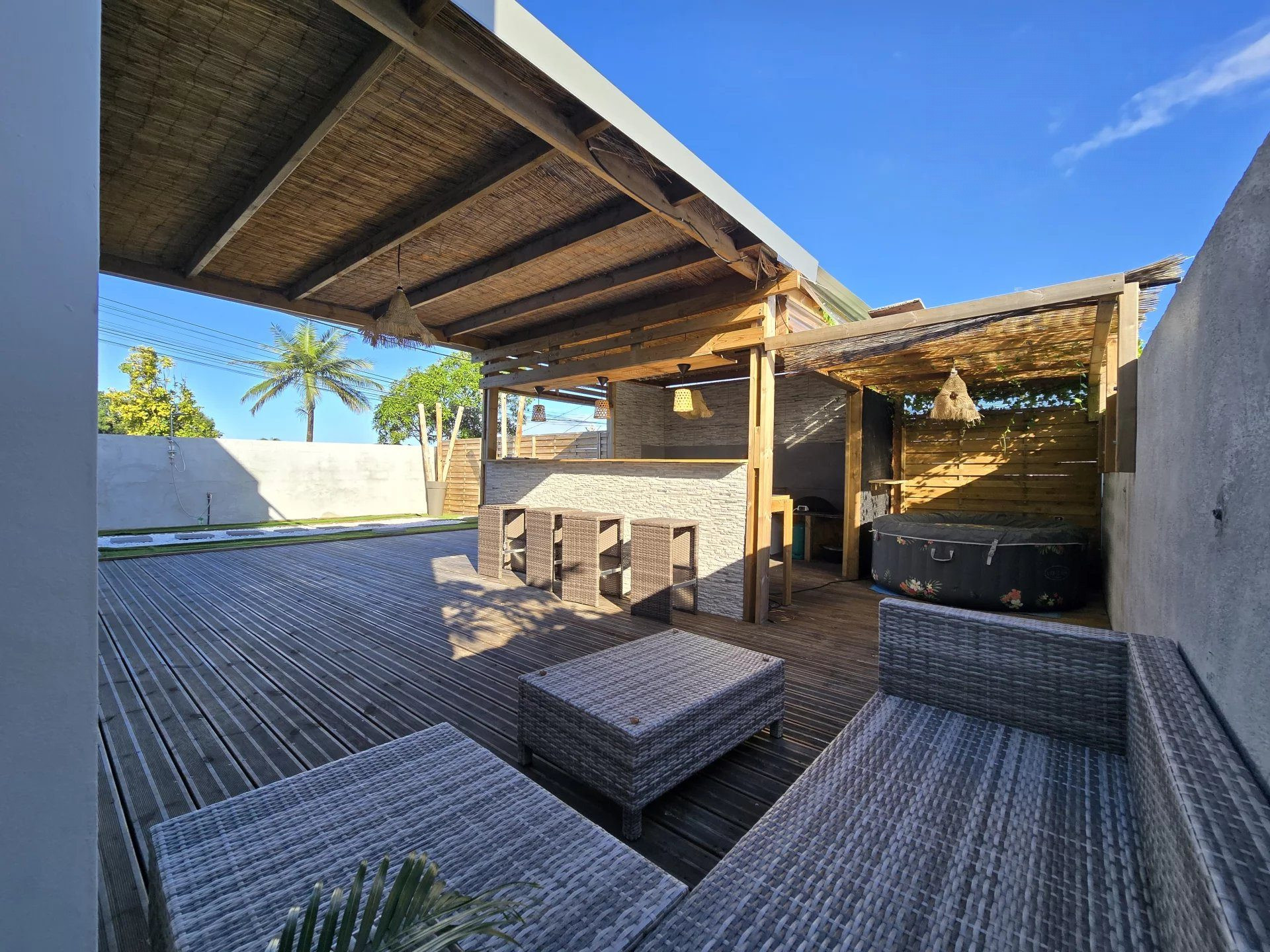 Contemporary F4 Villa New Premium Quality 3