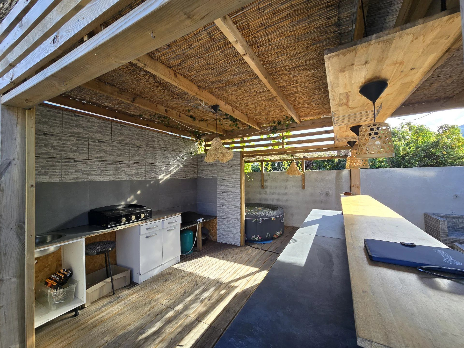 Contemporary F4 Villa New Premium Quality 4