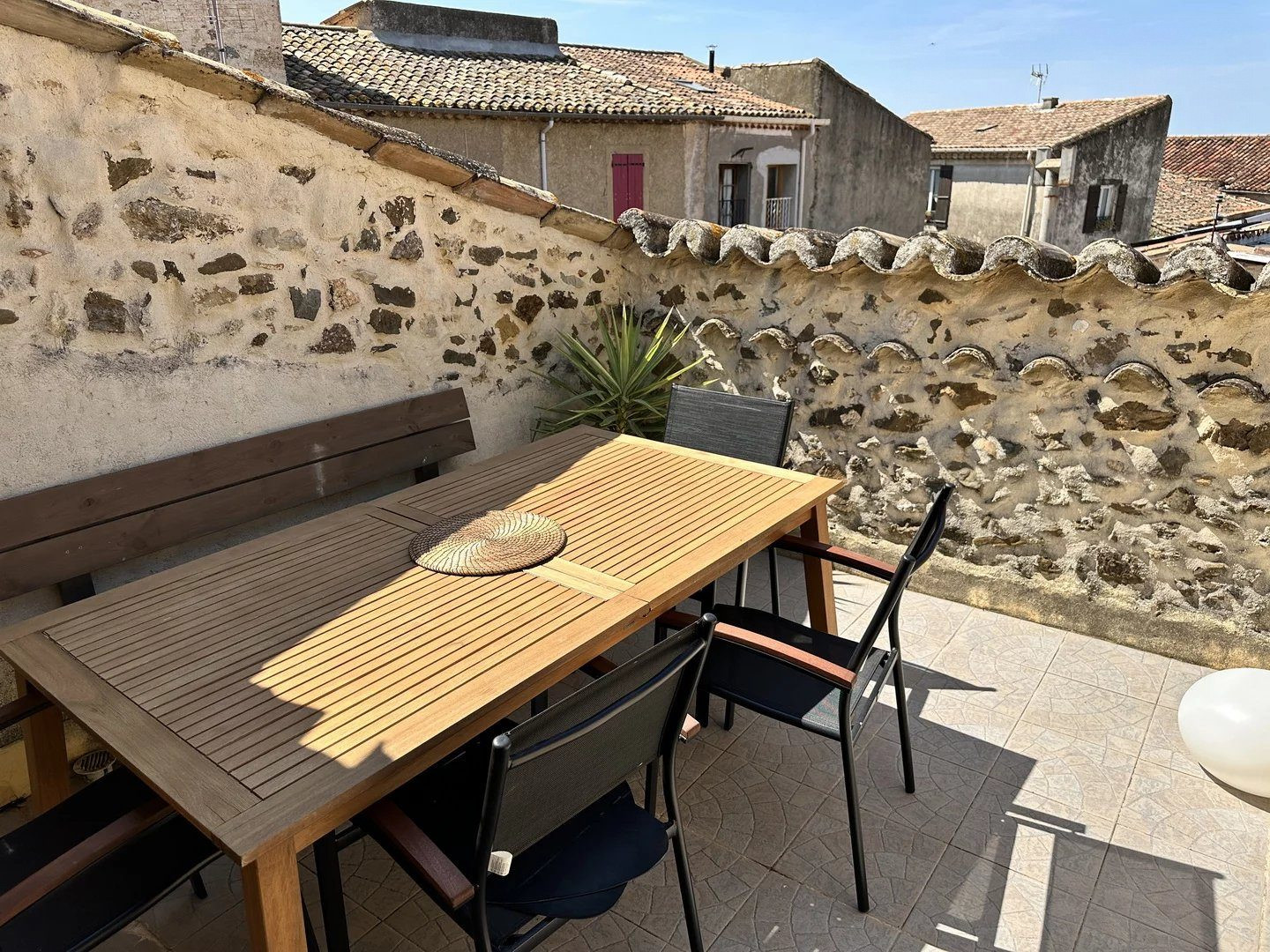 Maison à vendre à Autignac, 75 m²