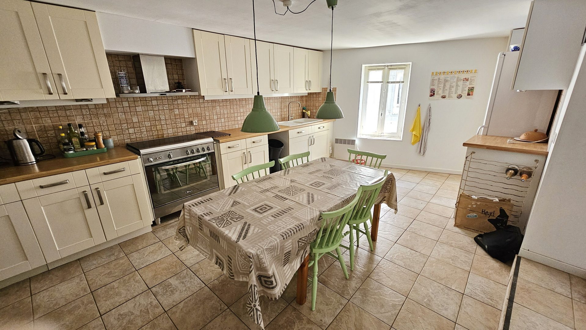 Maison 4 pièces 109 m² · à Laurens · 109 m² · 230 000 €