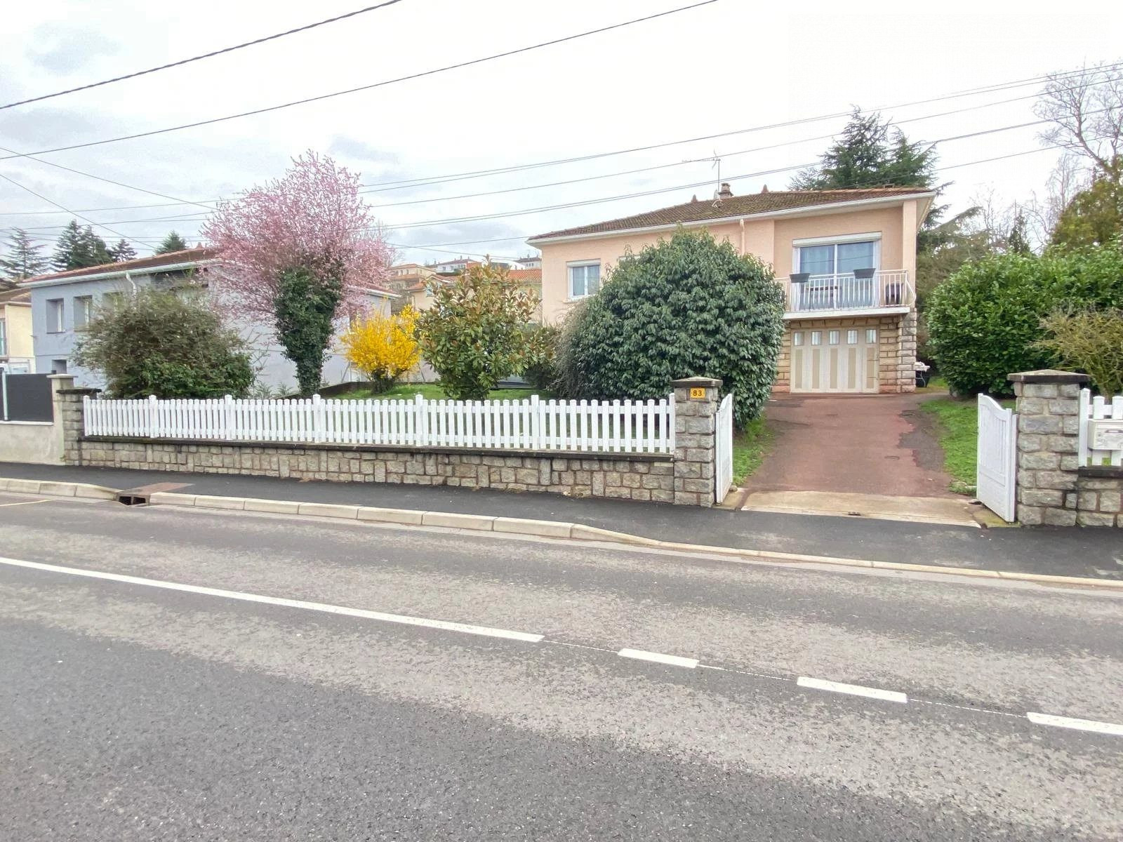 Maison à vendre à Saint-Étienne, 85 m²