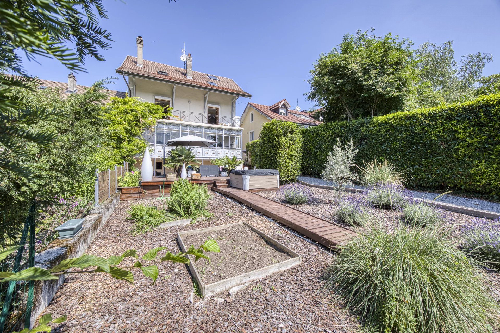 Maison à vendre à Thonon-les-Bains, 251 m²