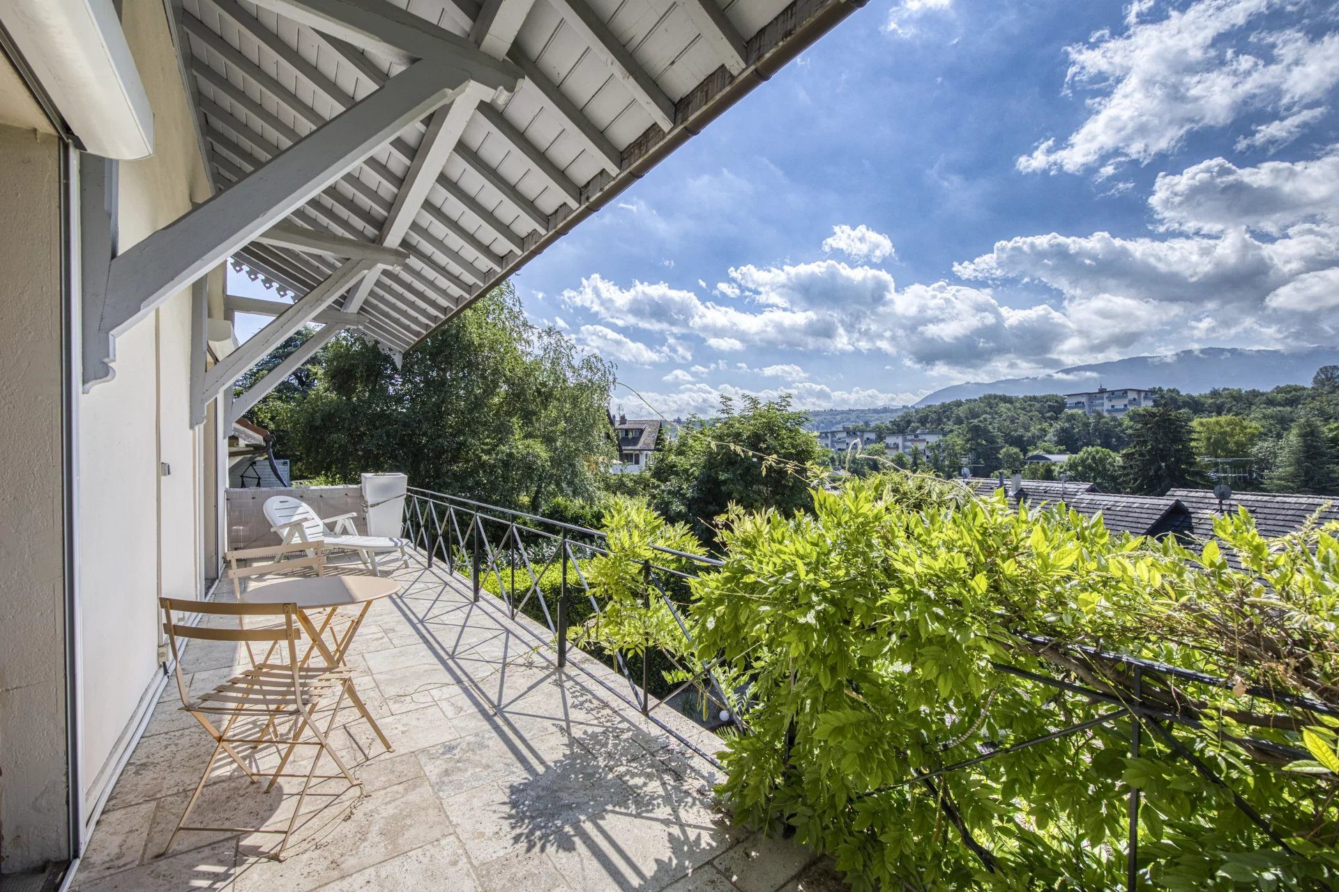 Maison 10 pièces 251 m² · à Thonon-les-Bains · 251 m² · 649 000 €