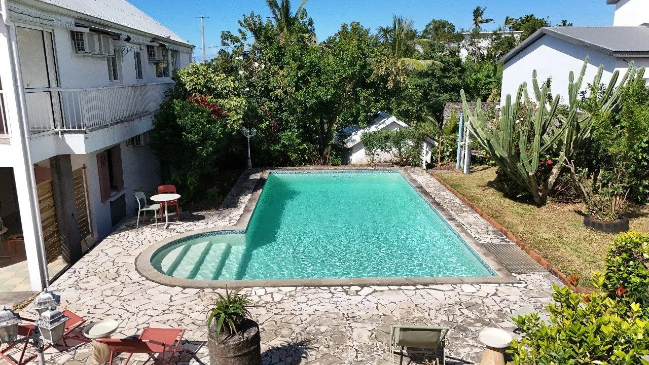 🏡 Exceptional House of 297 m² on 1,906 m² of Land – Ideal for Shared Housing, Guesthouse or Bed & Breakfast 4