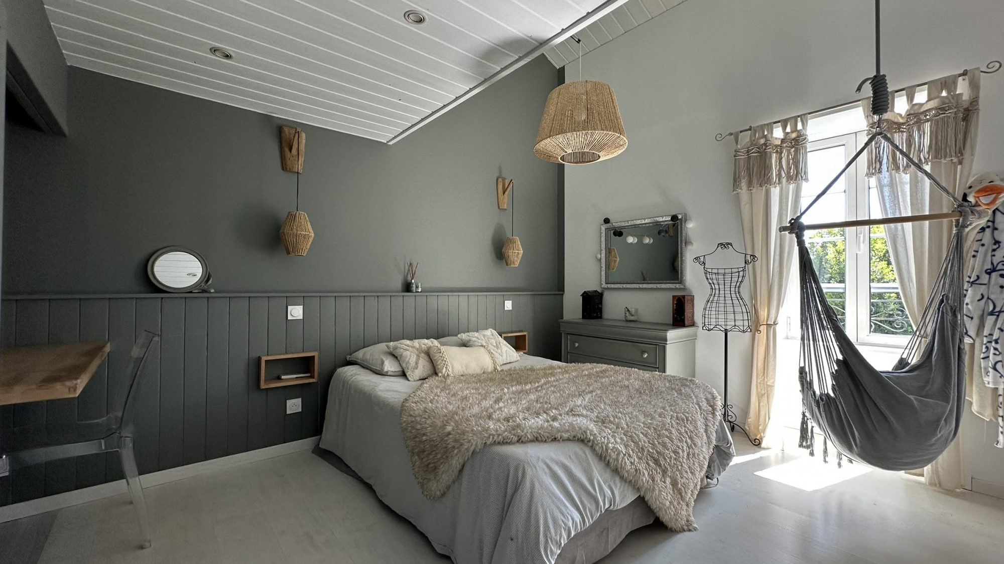 Maison 10 pièces 304 m² · à Dompierre-sur-Mer · 304 m² · 1 560 000 €