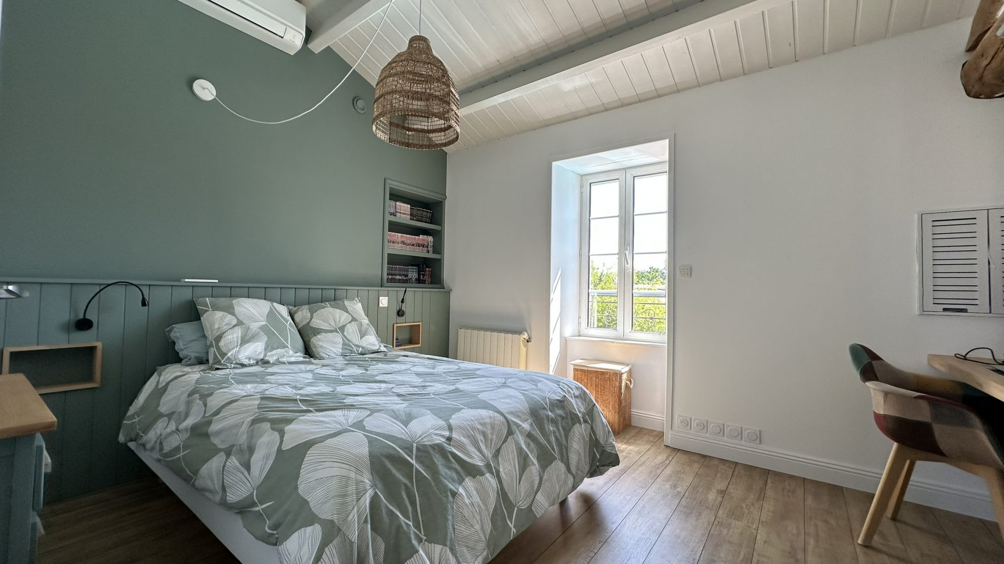 Maison 10 pièces 304 m² · à Dompierre-sur-Mer · 304 m² · 1 560 000 €