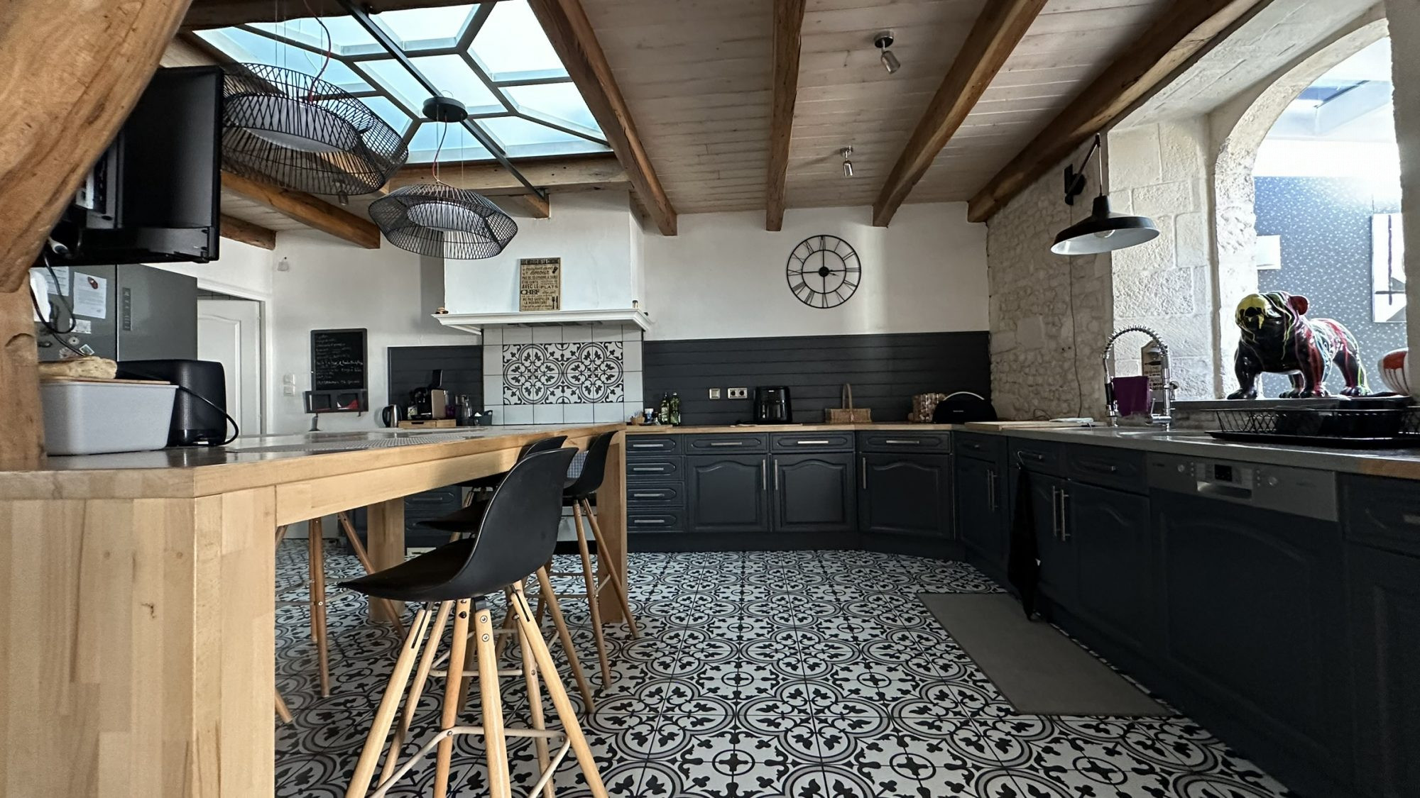 Maison à vendre à Dompierre-sur-Mer, 304 m²
