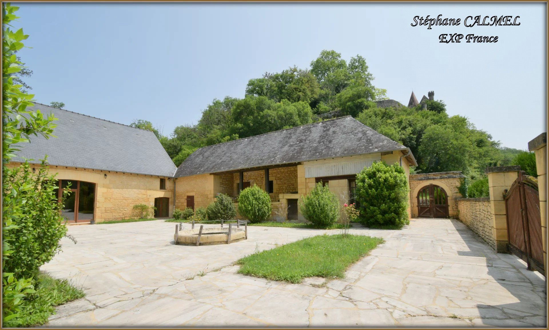 15 mins from Sarlat - Stone property - Outbuildings - Swimming pool - 2,200 m² land 3