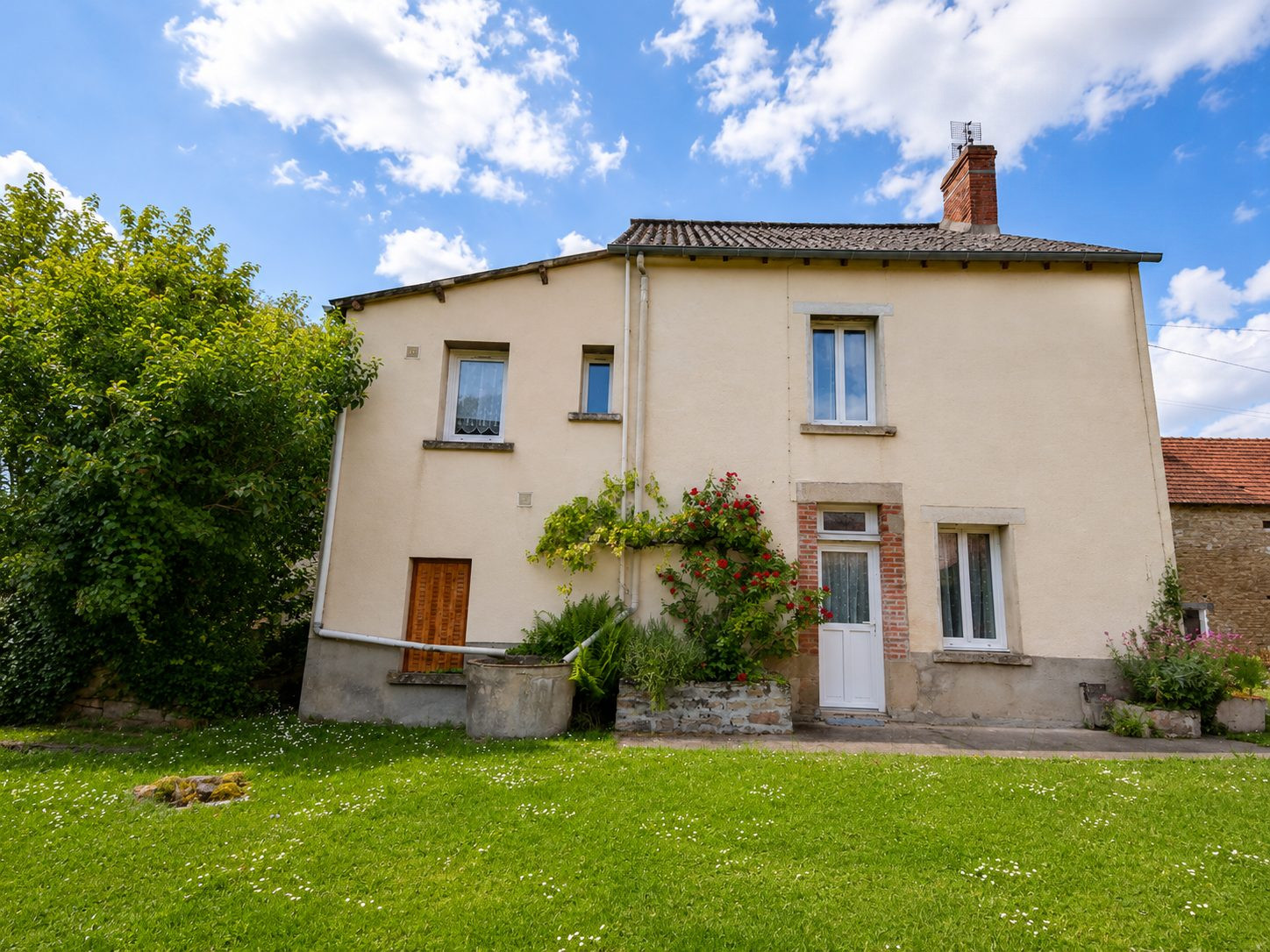 Village House St Sulpice les Feuilles 3