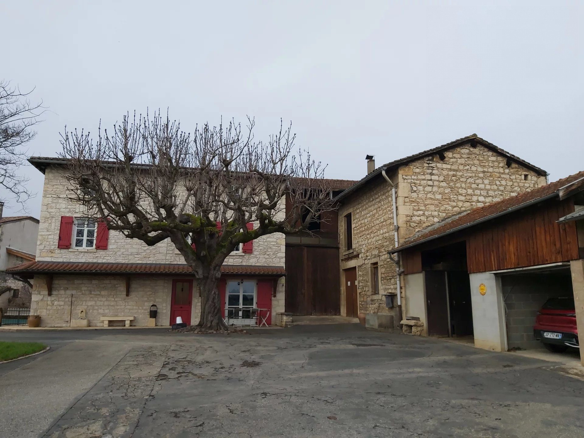 Maison à vendre à Lucenay, 212 m²