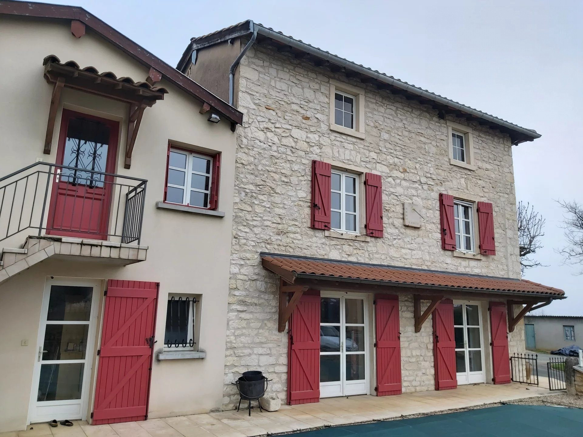 Maison à vendre à Lucenay, 212 m²