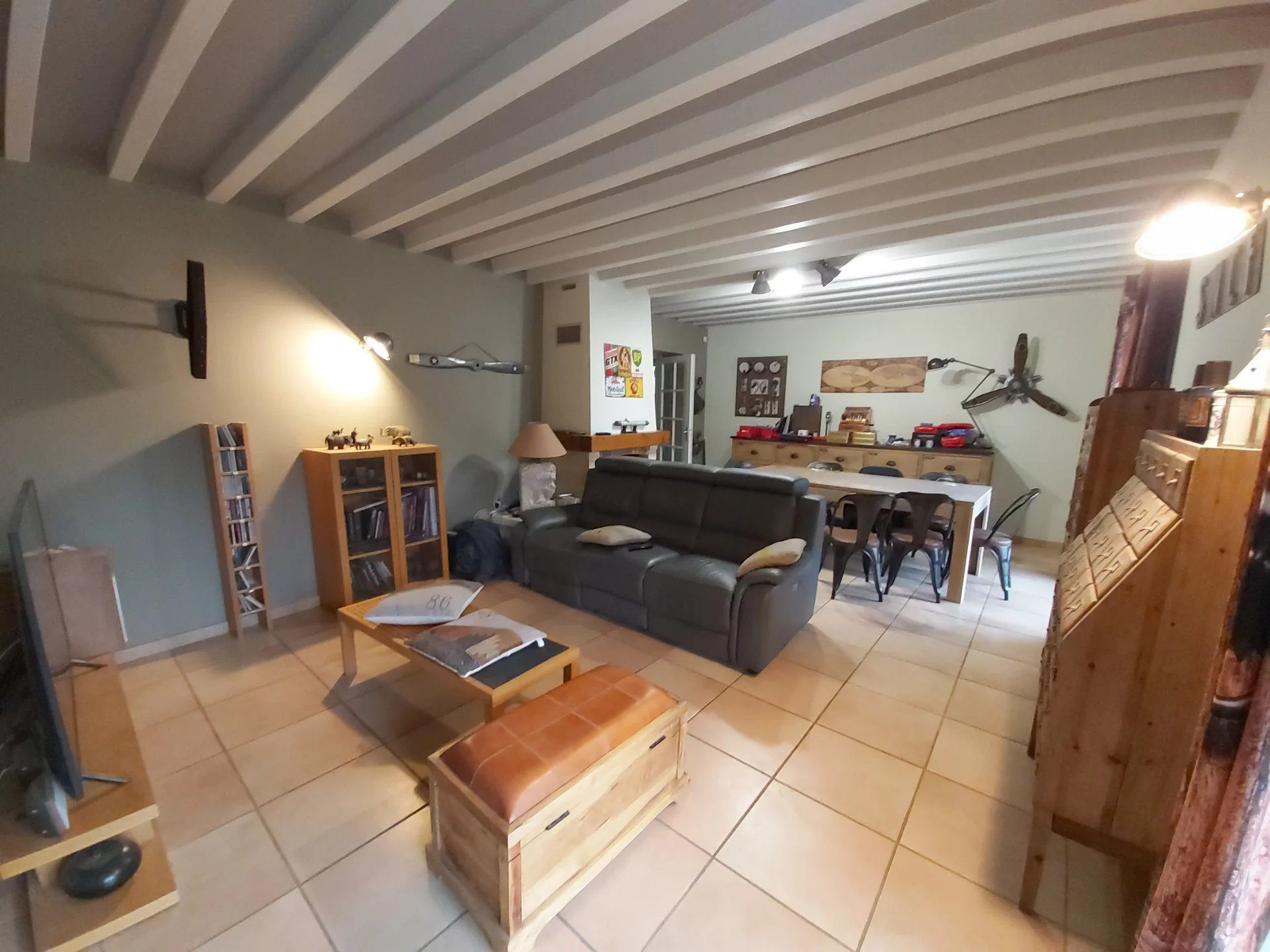 Maison à vendre à Lucenay, 212 m²