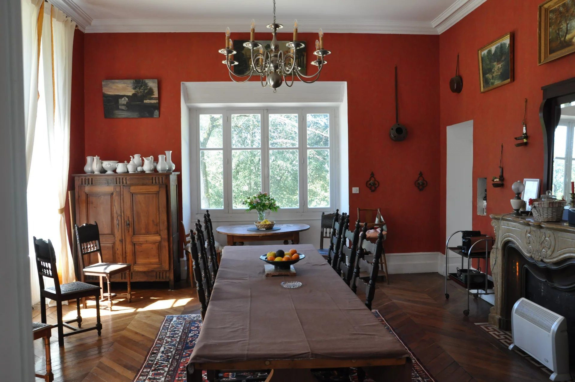 Maison à vendre à Villeneuve-sur-Lot, 567 m²