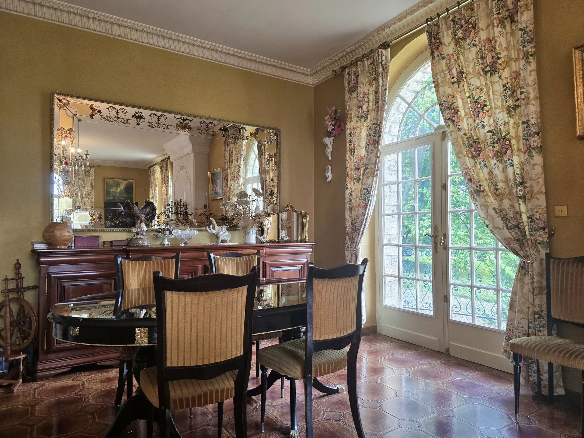 322 m² House – Landscaped Park of 1.75 ha – 10 minutes from Angoulême 4