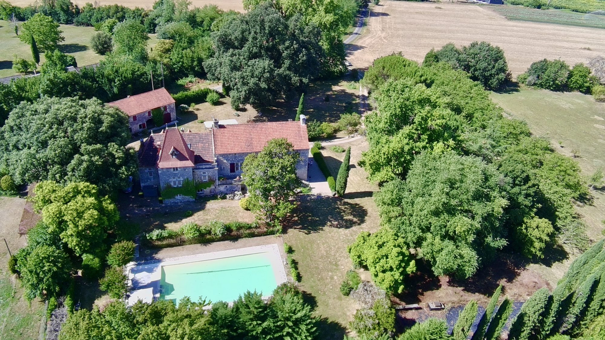 Maison à vendre à Agen, 392 m²