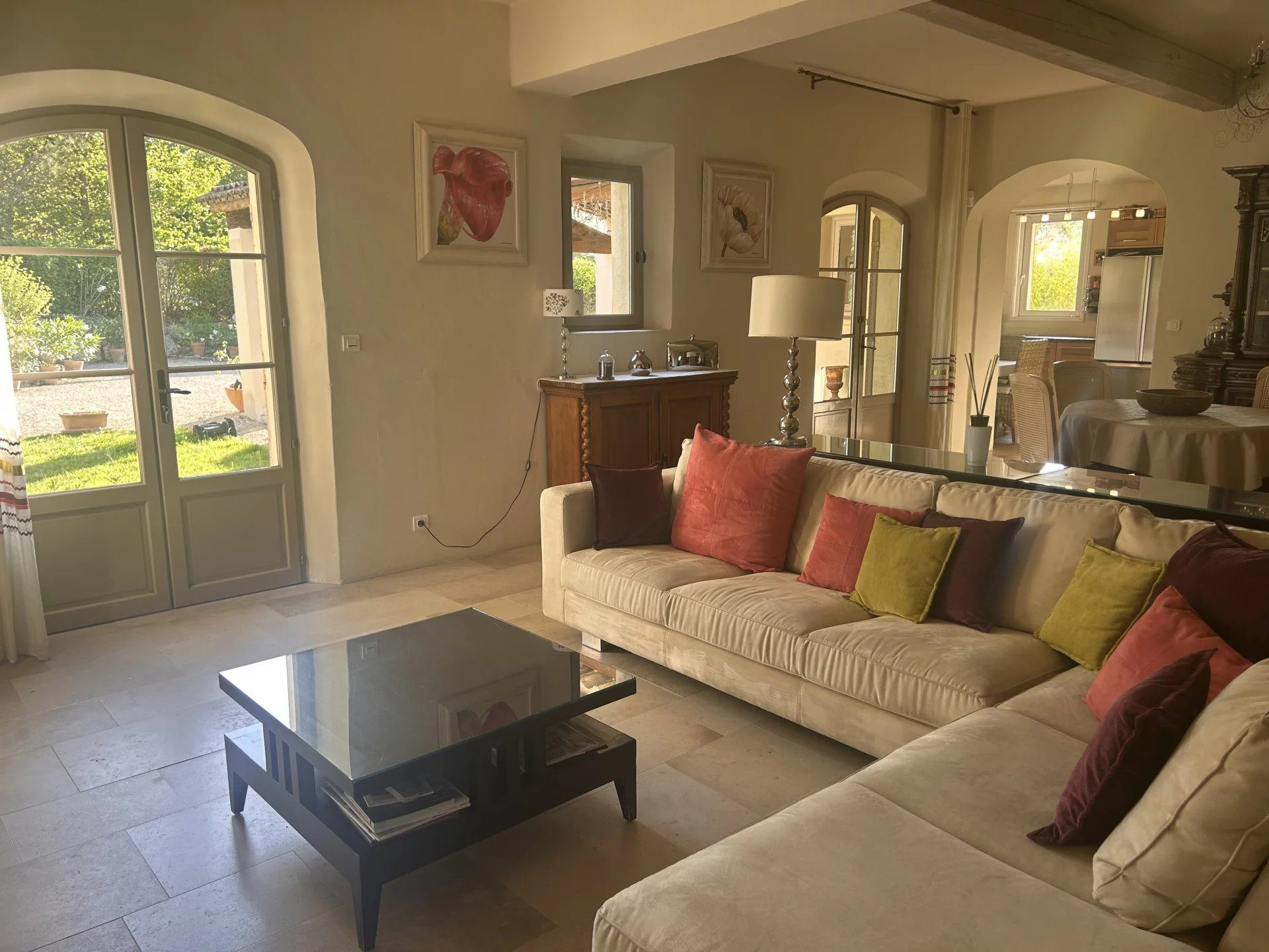Maison à vendre à Mallemort, 180 m²