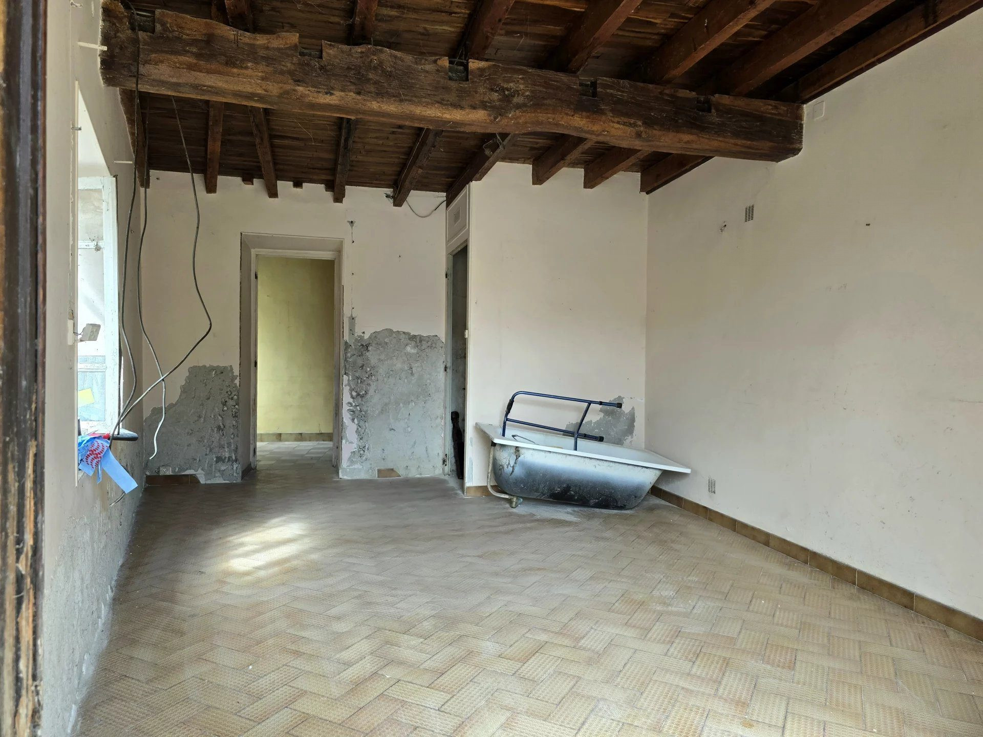 Maison à vendre à Saint-Paul-Lizonne, 97 m²